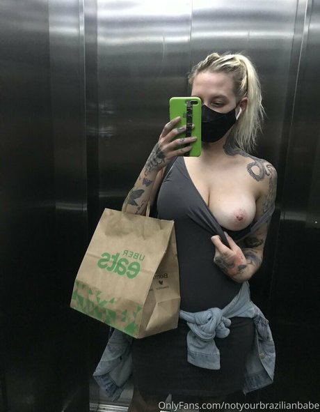 selfie nude onlyfans pornos galleries