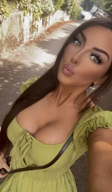 misskayleighrosedematos best model pic