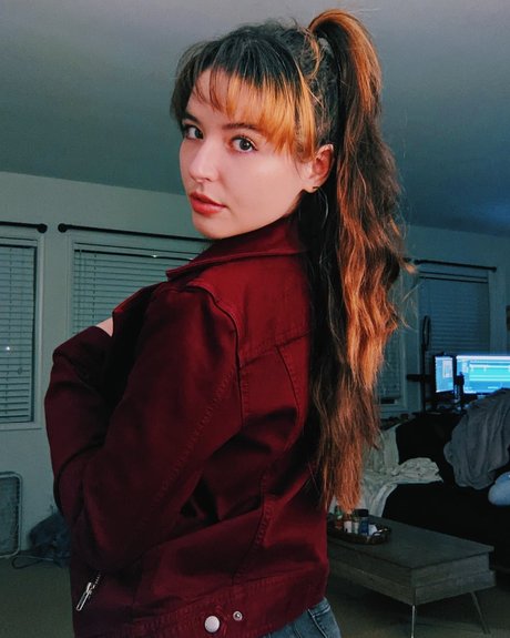 blonde milf onlyfans sexy nude photo