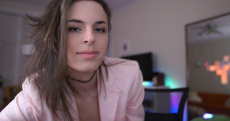 Sophie Lovely pornstar perfect picture