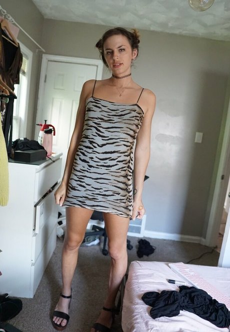 Sophie Lovely sex star pics