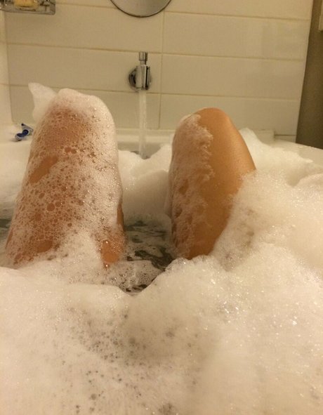 Britne Oldford exclusive pornstar img