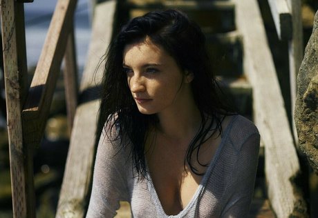 Hannahrosemasi high quality actress photos