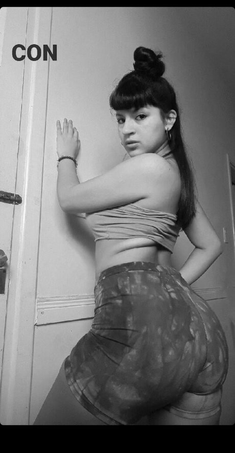 lesbian orgy onlyfans beautiful naked gallery