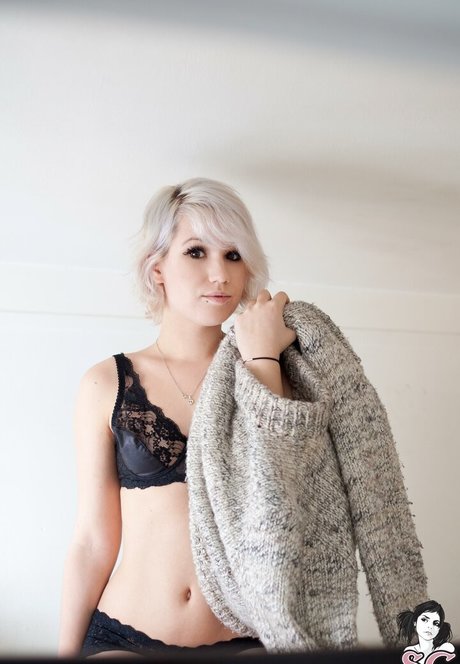 Euphoriasis model perfect pic