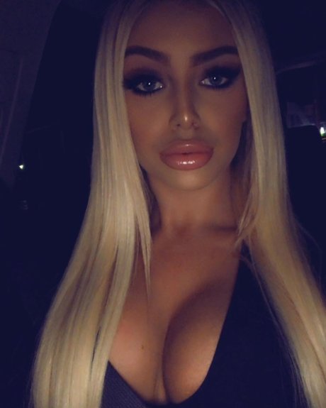 thick nude onlyfans naked pic