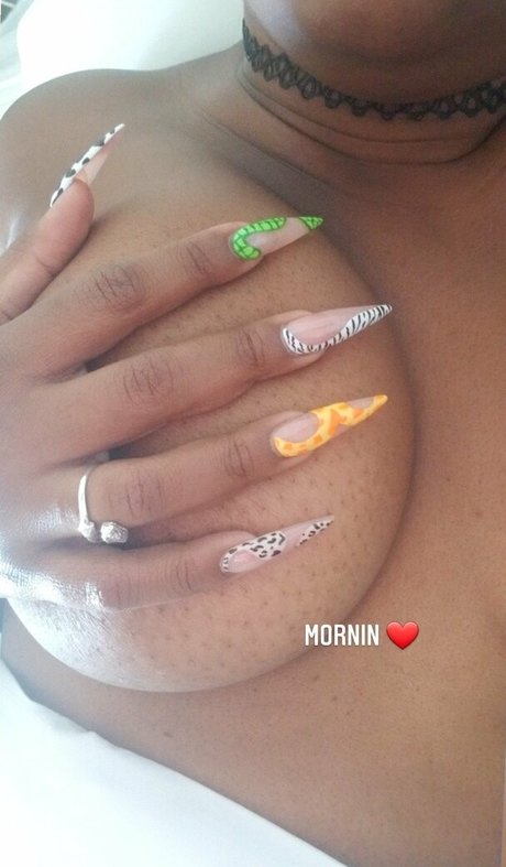 CidneyGreen xxx model gallery