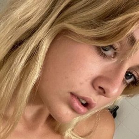 workoutriotkaitlyn pornstar adult galleries