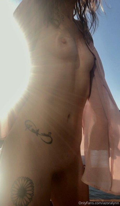 AzoraLynn art model photos