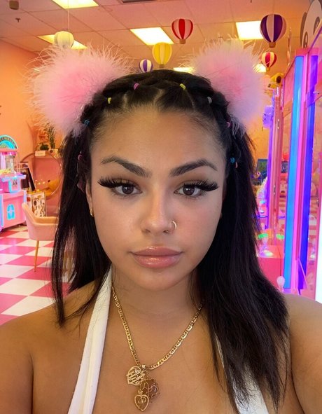 white pussy onlyfans adult archive