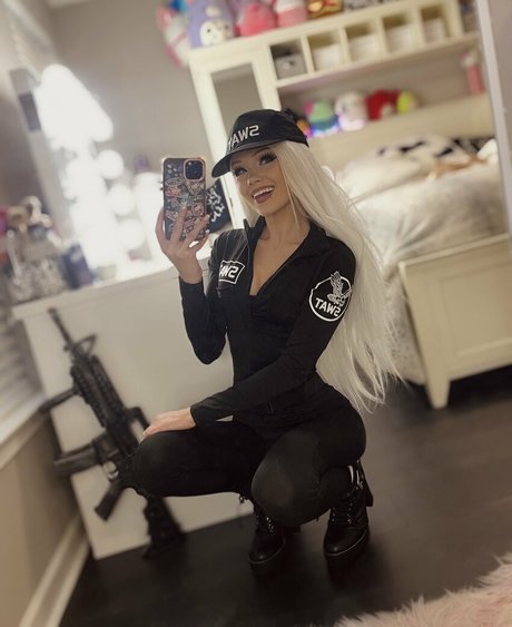 Kylee Carter star pretty pic