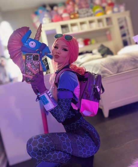 Kylee Carter art model galleries