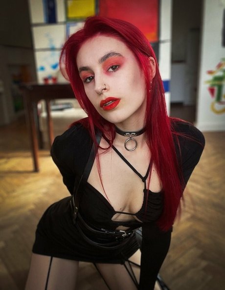 goth thick onlyfans sexy picture