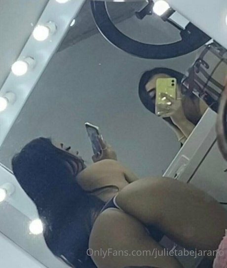 round ass onlyfans hot nude img