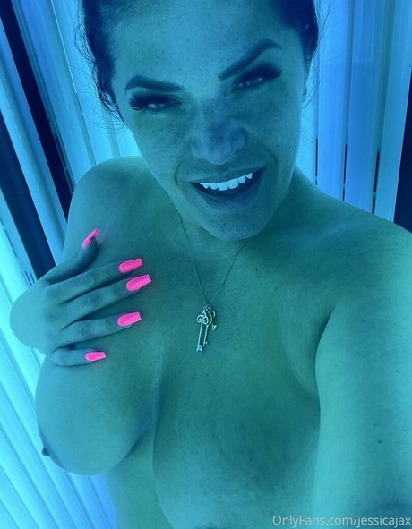 Jessica Jax star adult pics