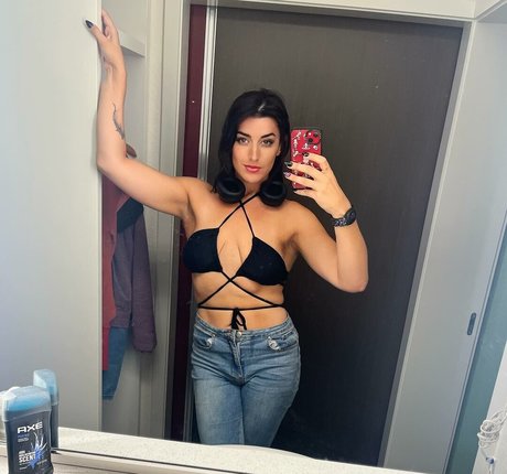 AutisticBimbo nudes actress picture