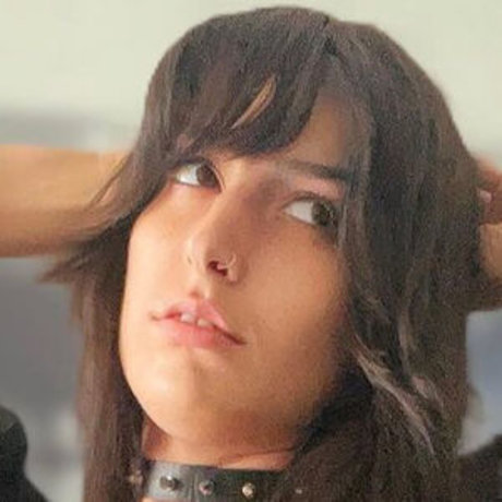 AutisticBimbo beautiful actress pic