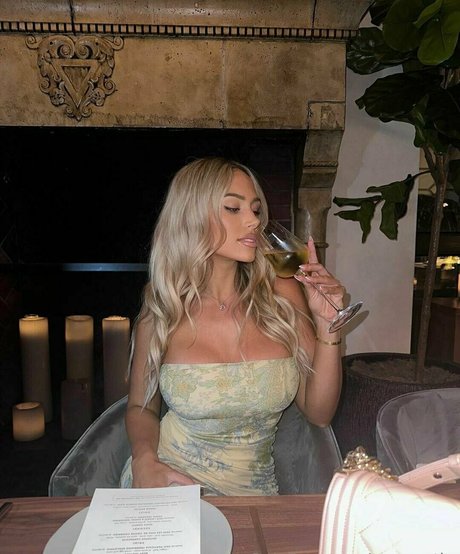 Geegentle sex star pics