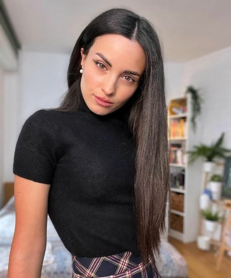 teen natural tits onlyfans hd pictures