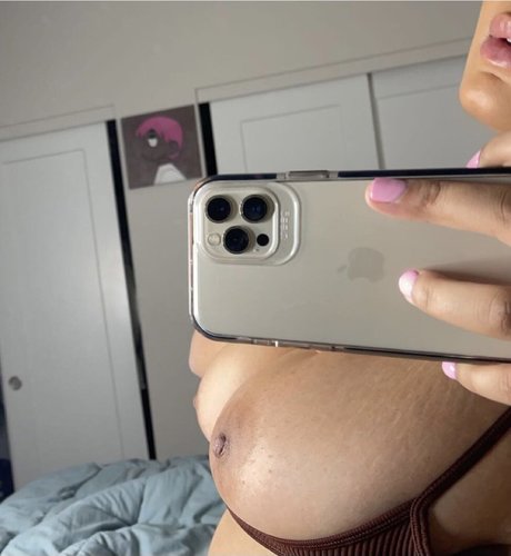 Laixxx_ nudes actress photo