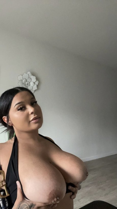 Laixxx_ high quality model img