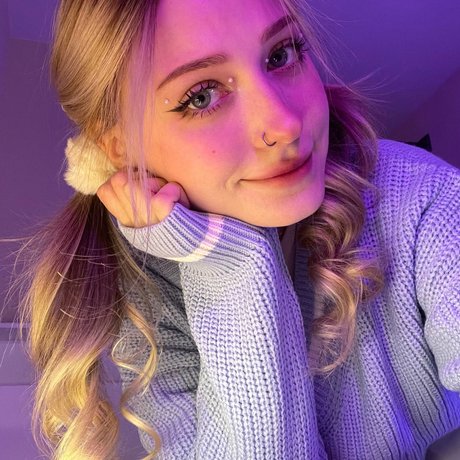 busty mature onlyfans free naked gallery