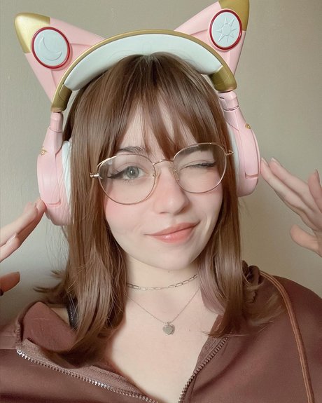 blonde trans onlyfans beautiful xxx photo