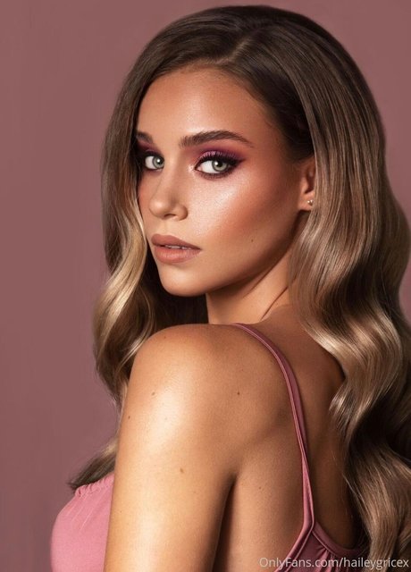Hailey Grice hot star image