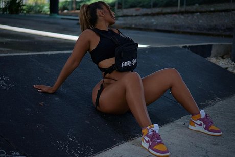 wife onlyfans free nude photos