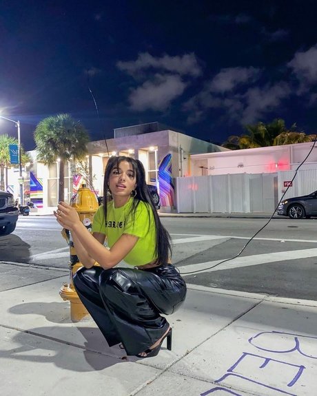 bbw hairy pussy onlyfans hot naked images