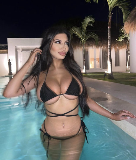 Melissa Stefoulis beautiful actress photos