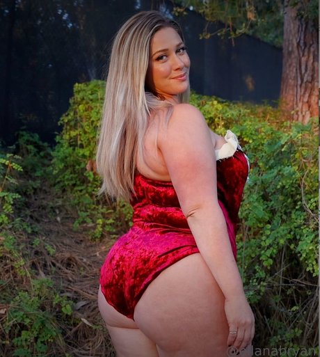 Ellana Bryan star adult pics