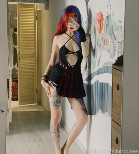 Sib Mouse art actress pictures