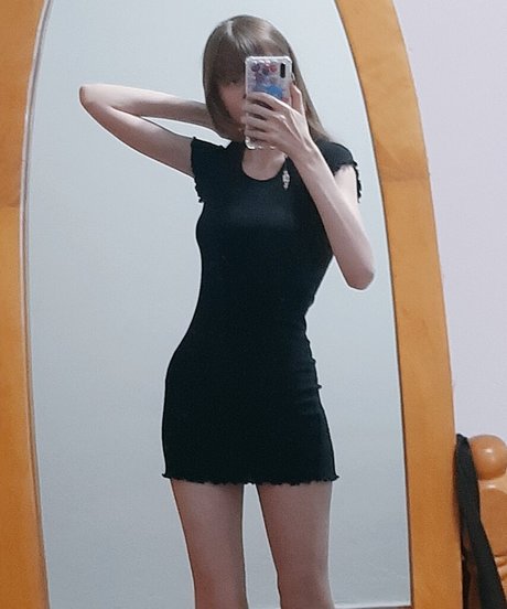 teen natural tits onlyfans hot naked image