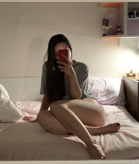 Sinem Ozgur sexy pornstar archive