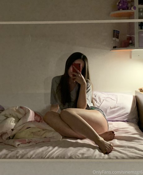 Sinem Ozgur beautiful star images