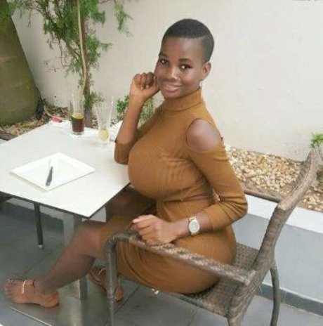 I Am Natural Pam porn actress image