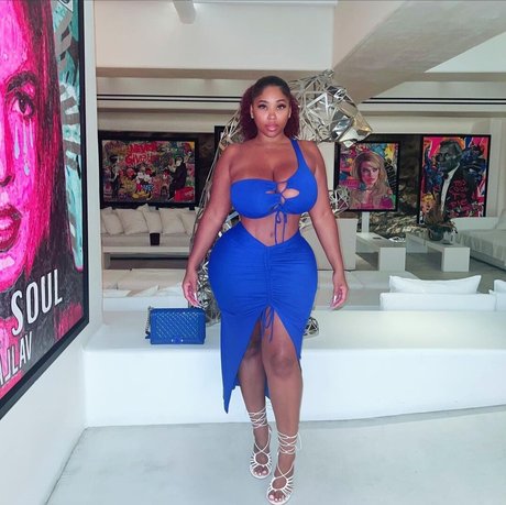 Shadee Monique pornographic star photo