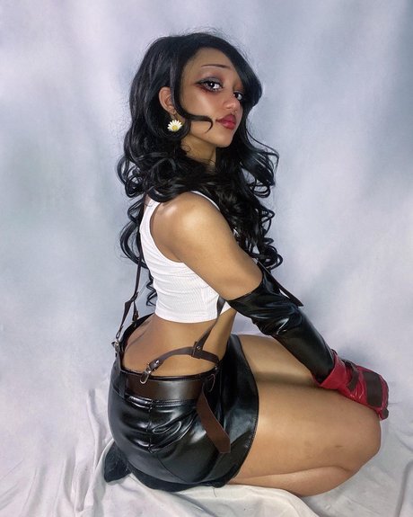 Ladokei Crystal model adult archive