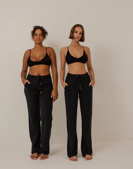 Amelie Manzoli nice pornstar pictures