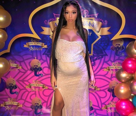 milf pregnant onlyfans sexy xxx pic