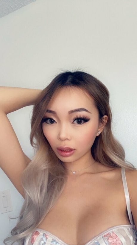 V boo high quality pornstar picture