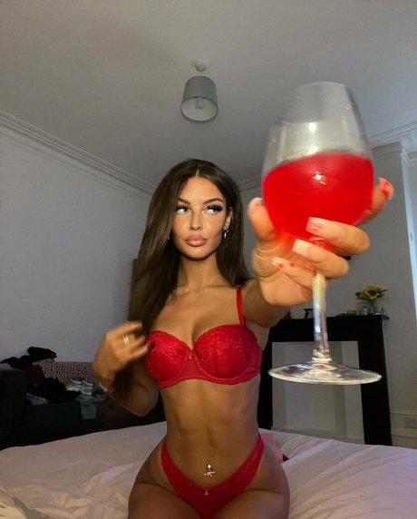 Mbunnnny xxx actress archive