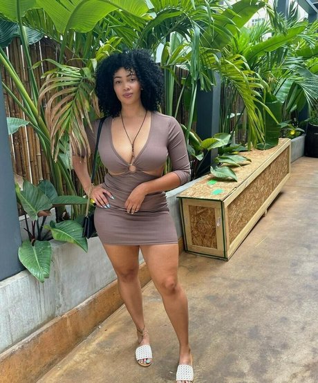 God Beth high quality model galleries