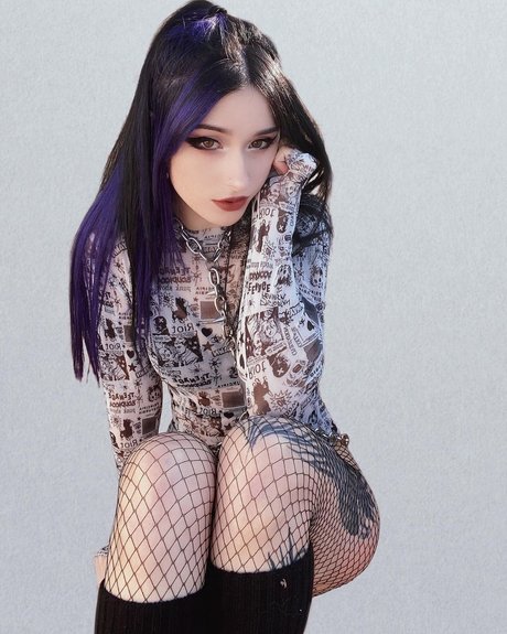 xholdontillmay nude pornstar galleries