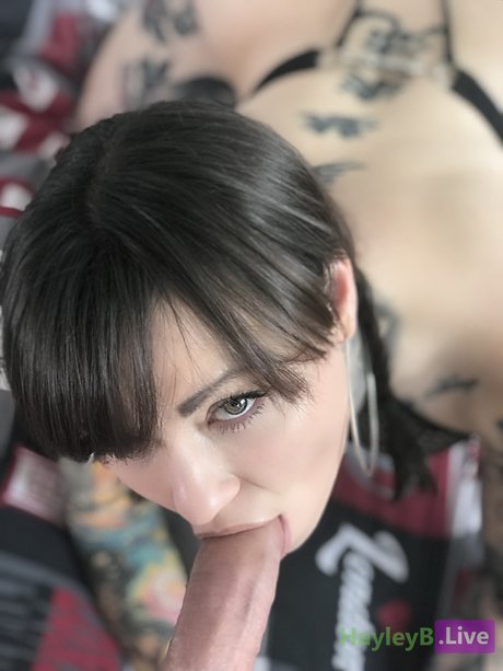 young onlyfans hot sexy img