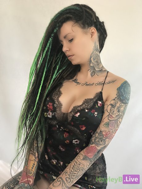 popular trans onlyfans pornographic picture