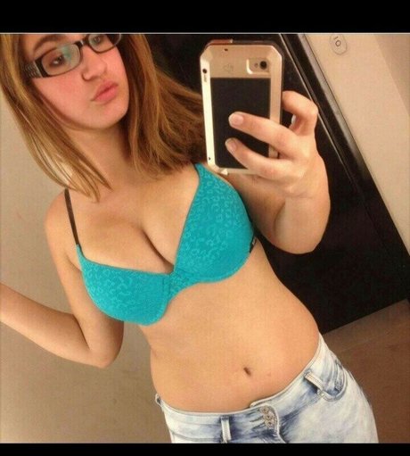 Brookie Cookie model hd pic