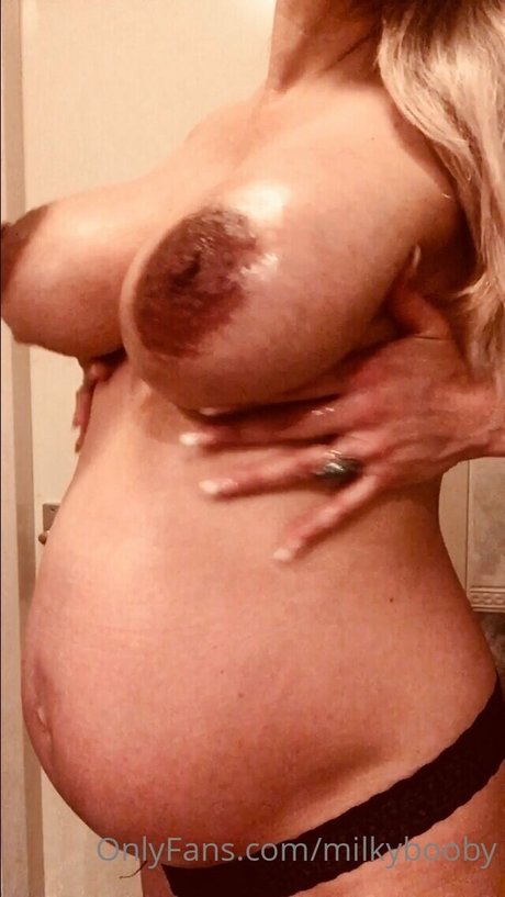 Milkybooby pornstar perfect galleries