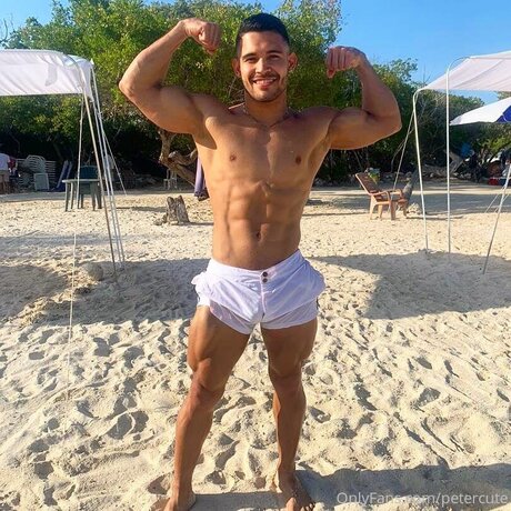 Petercute nudes model photo